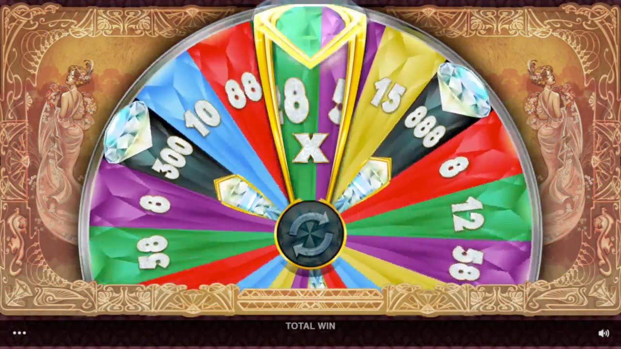 Screenshot of the Diamond Empire slot by Microgaming