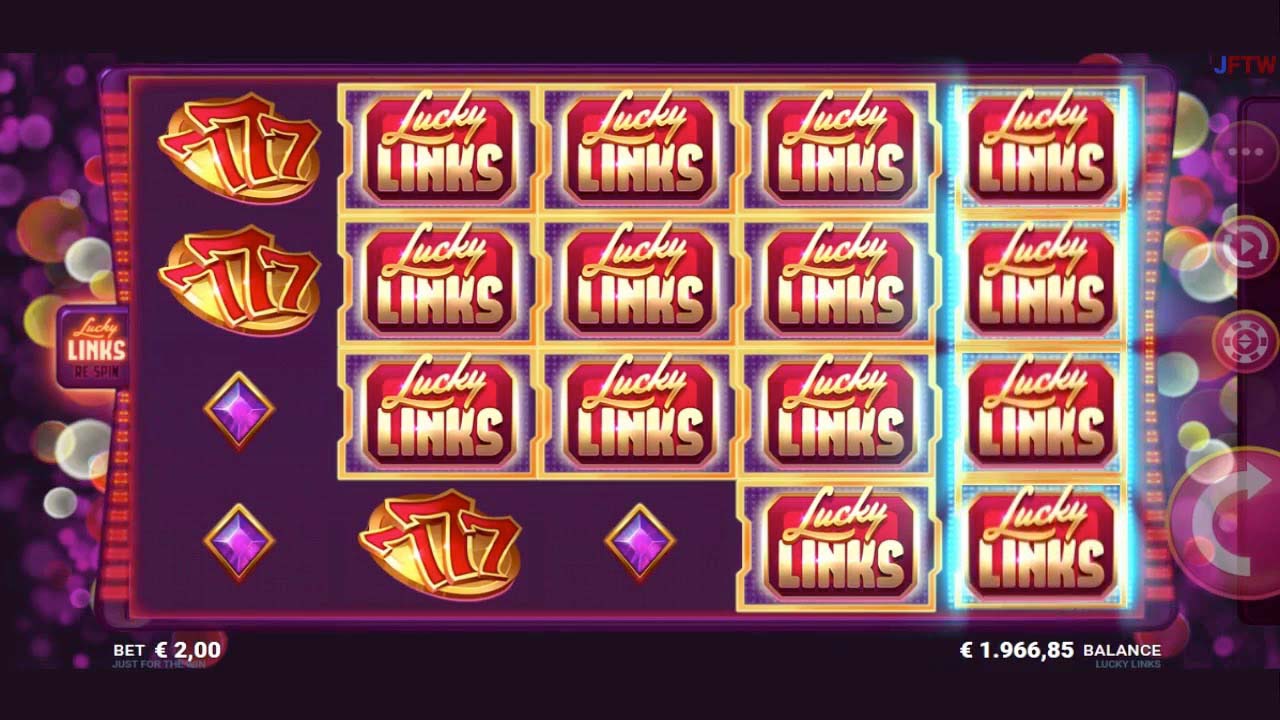 Screenshot of the Lucky Links slot by Microgaming