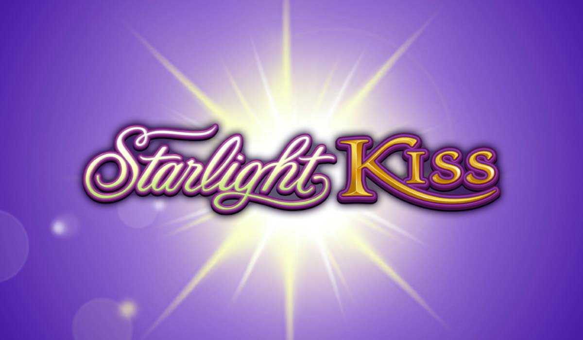 Screenshot of the Starlight Kiss slot by Microgaming