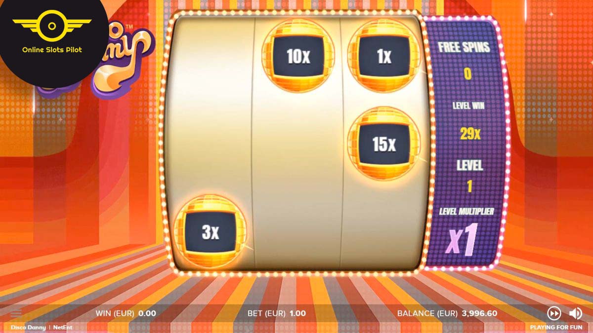 Screenshot of the Disco Danny slot by NetEnt