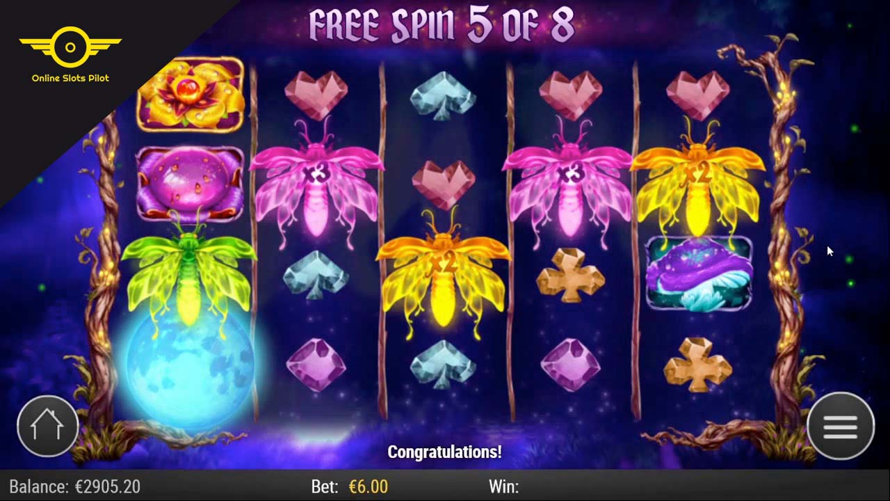 Screenshot of the Firefly Frenzy slot by Play N Go